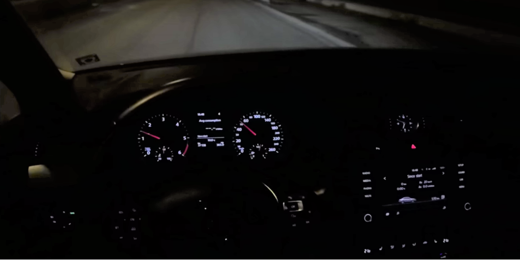 インテリアライトのフェードイン/アウト V2