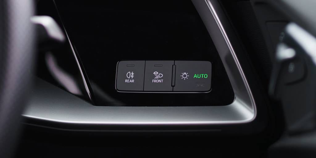 AUTOライトモード時のみDRLを点灯