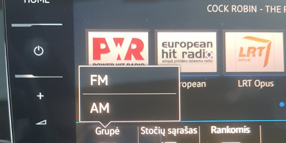 AM ラジオのオンオフ